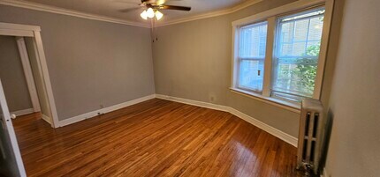 4410 N Rockwell St, Unit 4410-1 in Chicago, IL - Building Photo - Building Photo