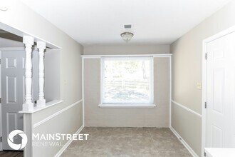 6076 Elk Grove Rd in Memphis, TN - Building Photo - Building Photo