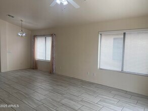 8563 W Mission Ln in Peoria, AZ - Building Photo - Building Photo