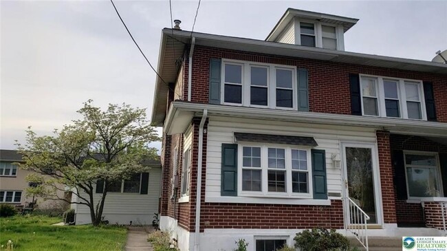 property at 1108 Chestnut St