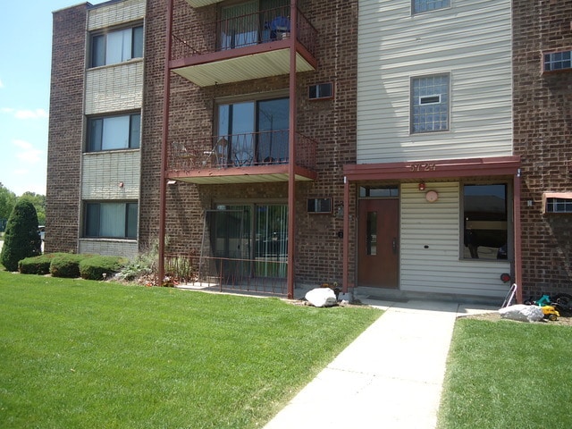 property at 5724 W 111th St