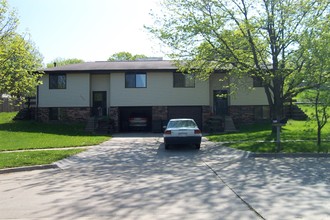 Meredith Homes in Des Moines, IA - Building Photo - Building Photo