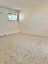 4360-4362 Clairemont Dr in San Diego, CA - Building Photo - Building Photo