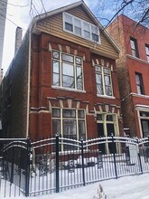 822 N Wood St, Unit 1R in Chicago, IL - Building Photo - Building Photo