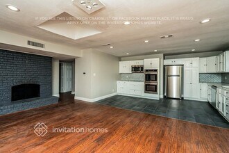 5001 Thompson Dr in The Colony, TX - Building Photo - Building Photo