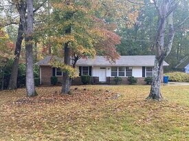 4126 Chaucer Dr in Durham, NC - Building Photo