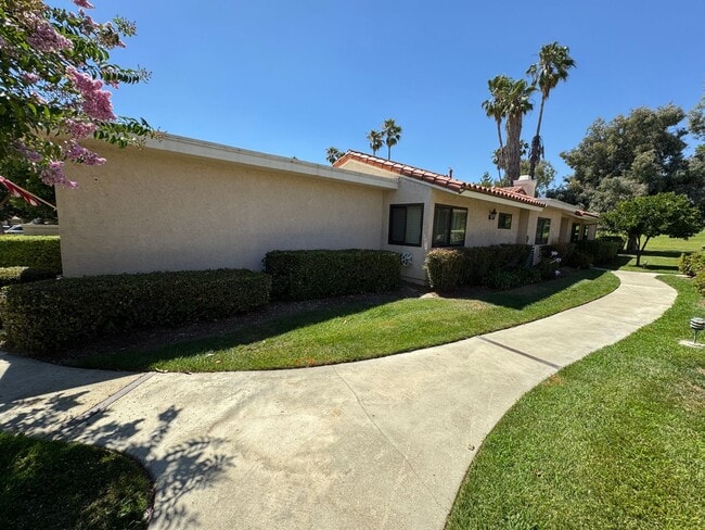 1021 Pebble Beach Dr in Upland, CA - Building Photo - Building Photo