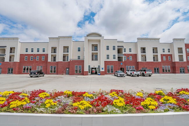 MARKET PLACE AT LIBERTY CROSSING