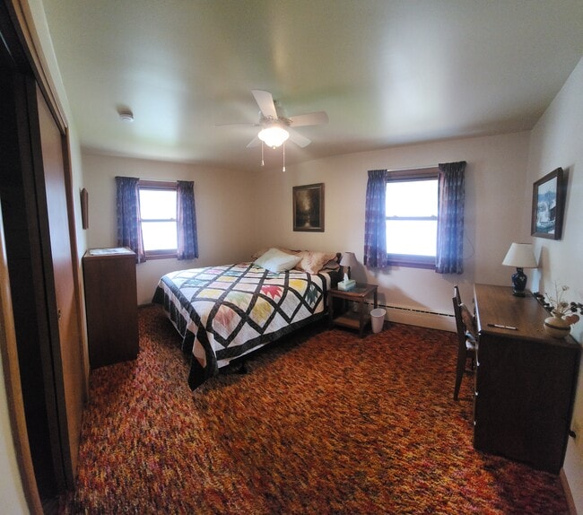 423 W Park St in Marquette, MI - Building Photo - Building Photo