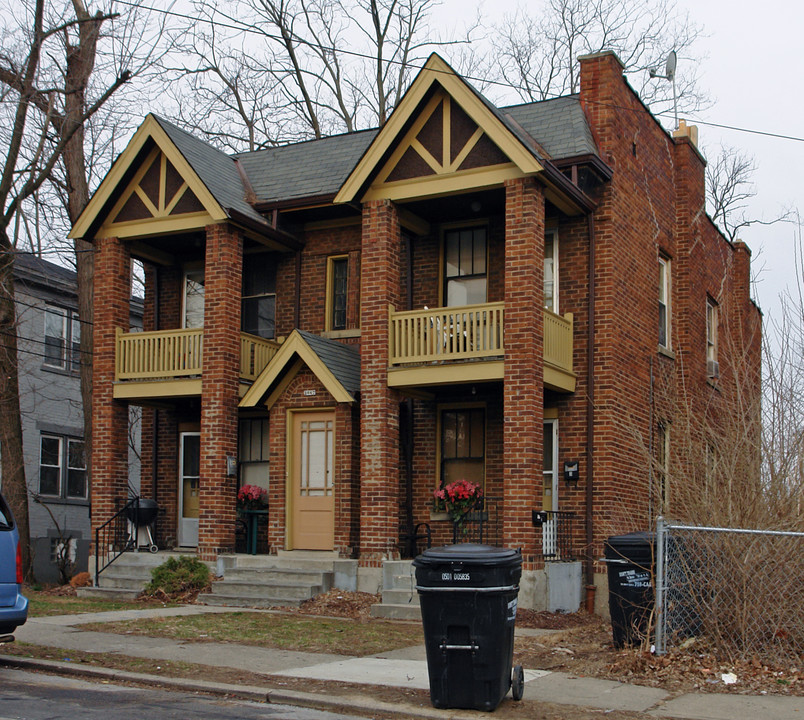 3067 Mathers St in Cincinnati, OH - Building Photo