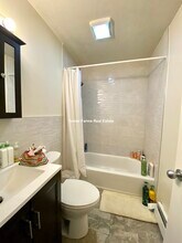 1430 Tremont St, Unit B in Boston, MA - Building Photo - Building Photo