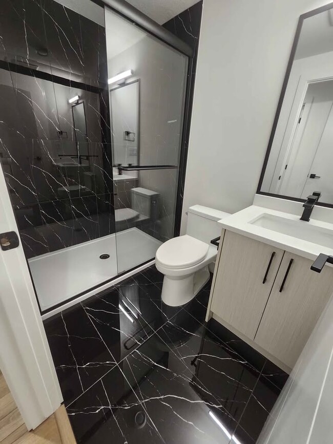 8719 77 Ave NW in Edmonton, AB - Building Photo - Building Photo