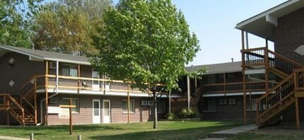 123 N 37th St in Omaha, NE - Building Photo - Building Photo