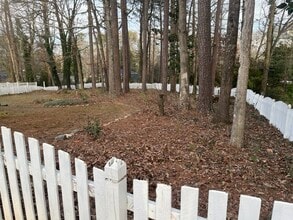 210 Pinehurst Ln in Marietta, GA - Building Photo - Building Photo