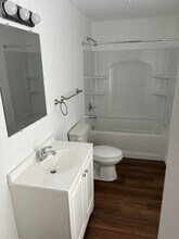 2406 Highland Ave in McKeesport, PA - Building Photo - Building Photo