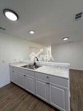 4422 Desert View Dr in San Antonio, TX - Building Photo - Building Photo
