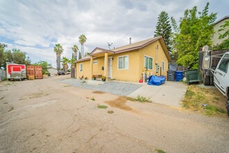 9066 Valencia St in Spring Valley, CA - Building Photo - Building Photo