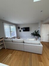 10 Everett St in Boston, MA - Building Photo - Building Photo