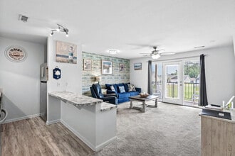 215 Double Eagle Dr in Myrtle Beach, SC - Building Photo - Building Photo