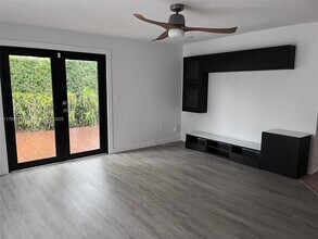 13068 SW 108th Street Cir in Miami, FL - Building Photo - Building Photo