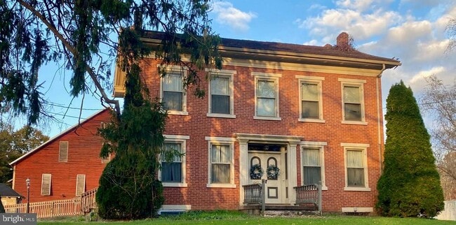 property at 10491 RIVER Rd