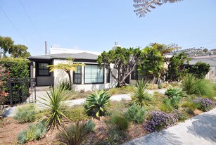 544-560 Glenneyre St in Laguna Beach, CA - Building Photo