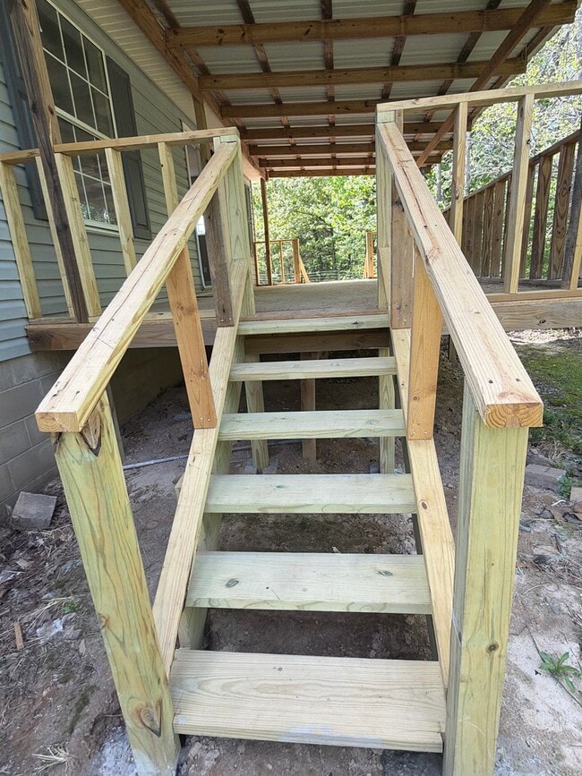 105 Ray Hardister Rd in Whiteville, TN - Building Photo - Building Photo