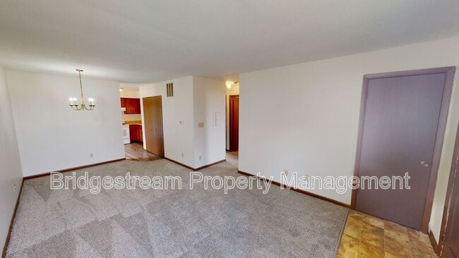 property at 1444 Minstrel Dr
