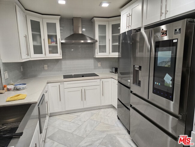 4733 Elmwood Ave in Los Angeles, CA - Building Photo - Building Photo