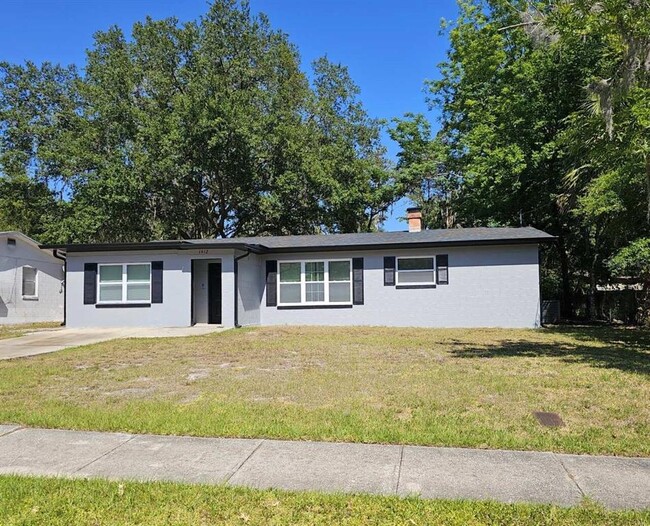 property at 1412 Braebury Dr