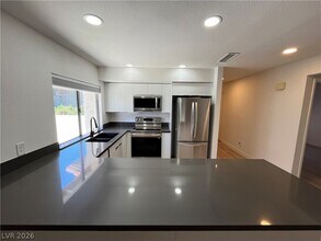 8329 Mulcahy Ave in Las Vegas, NV - Building Photo - Building Photo