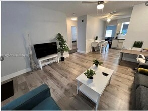 1412 NE 17th Ct in Fort Lauderdale, FL - Building Photo - Building Photo