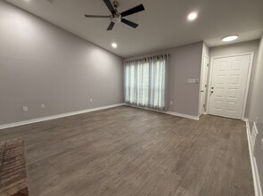 1810 Valparaiso Blvd in Niceville, FL - Building Photo - Building Photo