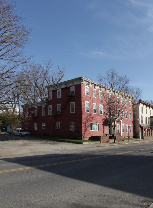 3015 Main St in Valatie, NY - Building Photo