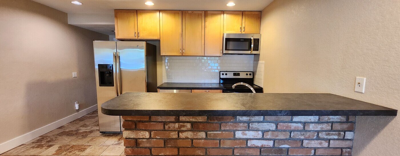 1104 Columbine Ct in Fort Collins, CO - Building Photo