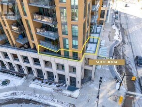 2060 Lakeshore Rd. in Burlington, ON - Building Photo - Building Photo