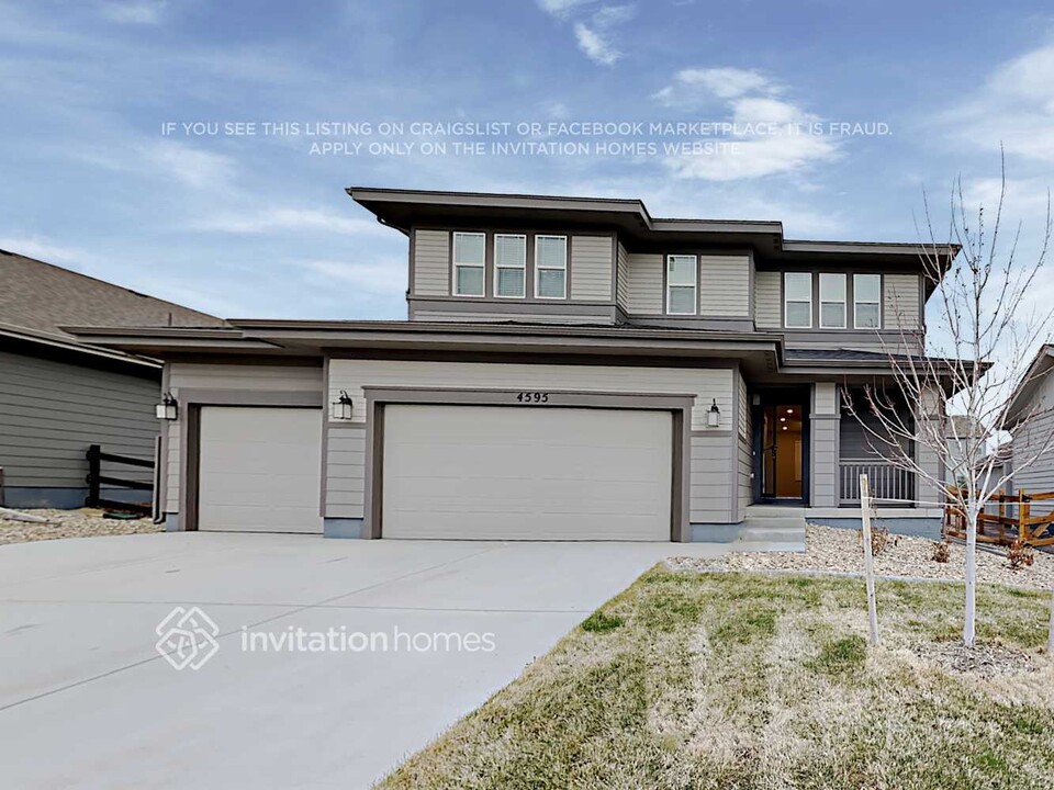 4595 Clear Creek Dr in Longmont, CO - Building Photo