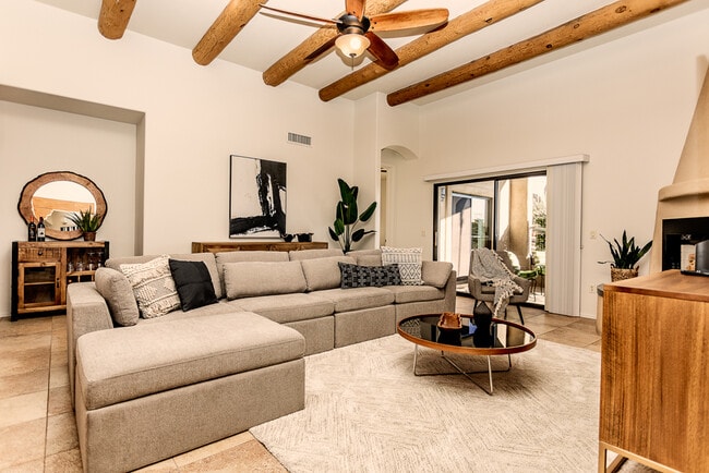 property at 9809 N Ridge Shadow Plz