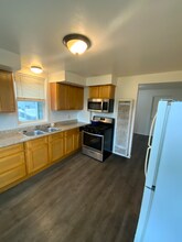 634 Pacific Ave in Rio Dell, CA - Building Photo - Building Photo