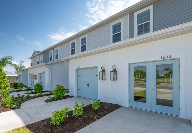 Martinique at Lakewood Ranch in Sarasota, FL - Foto de edificio - Building Photo