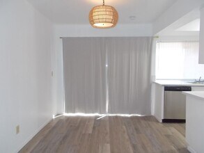 3168 S Eastern Ave in Las Vegas, NV - Building Photo - Building Photo