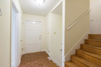 140 Saxon Woods Dr in Athens, GA - Building Photo - Building Photo