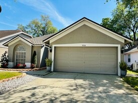 9728 Long Meadow Dr in Tampa, FL - Building Photo