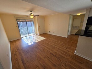 904 University Oaks Blvd in College Station, TX - Building Photo - Building Photo