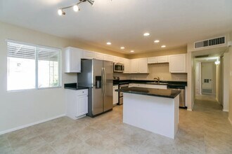21824 Torrence Chapel Rd in Cornelius, NC - Building Photo - Building Photo