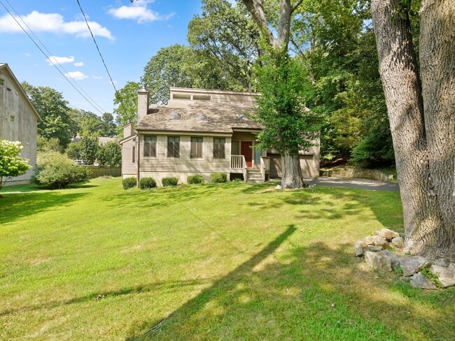 property at 15 Keyser Rd
