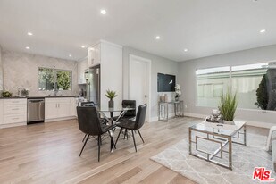 724 Ashland Ave in Santa Monica, CA - Building Photo