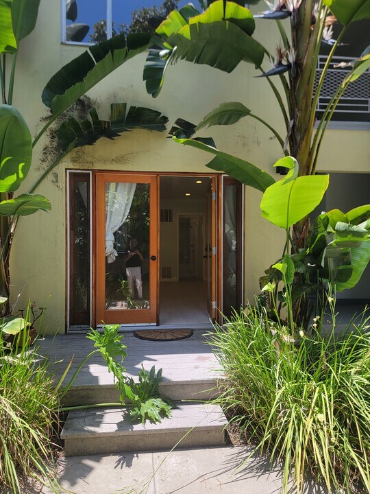 827 Bay St, Unit 3 in Santa Monica, CA - Building Photo