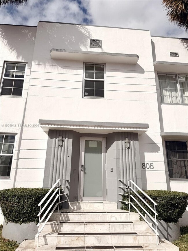 property at 801 8th St