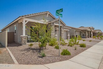 3747 S Bridlewood in Mesa, AZ - Building Photo - Building Photo